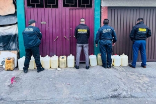 Detuvieron a cuatro personas y aseguraron recipientes con hidrocarburo al parecer de procedencia ilícita