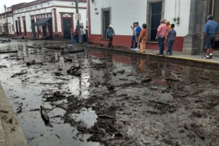 Mantienen trabajos por desborde de río en San Gabriel en Jalisco