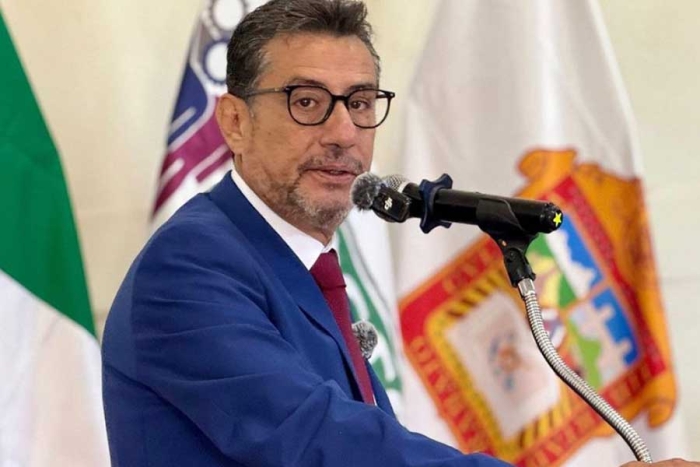 Al analizar el caso, el TEEM determinó que existió violencia simbólica, ya que el alcalde utilizó expresiones estereotipadas