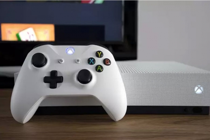 Se filtra la fecha de lanzamiento y precio de la Xbox One sin lector de discos