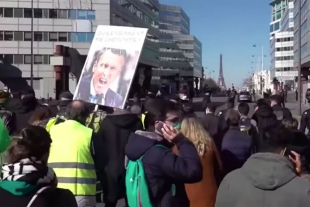 Policía despeja París ante aglomeraciones