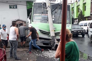 Ejecutan a chofer de transporte público por no pagar derecho de piso