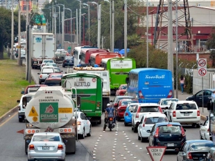 Transporte articulado, necesario para rescatar al Valle de Toluca del caos vial