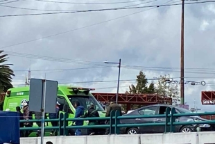 Automovilista se accidenta en Paseo Tollocan