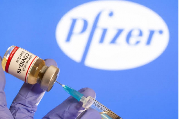 Llegan a México 511 mil vacunas de Pfizer