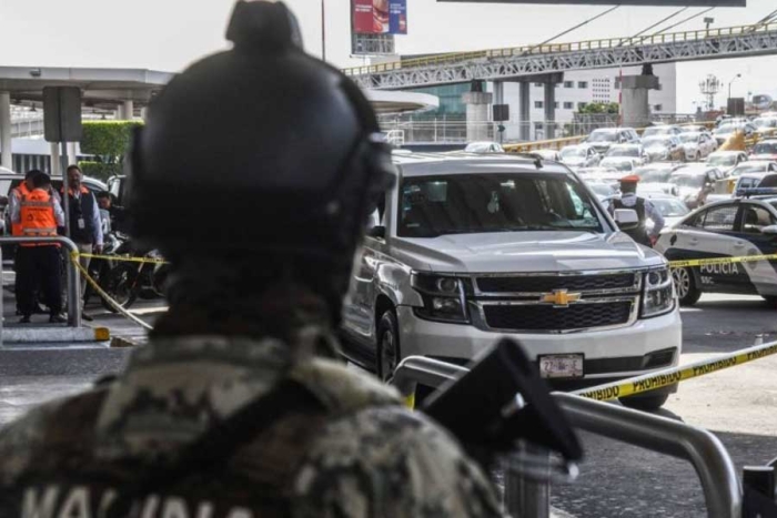 Balacera en el AICM dejó 2 policías lesionados