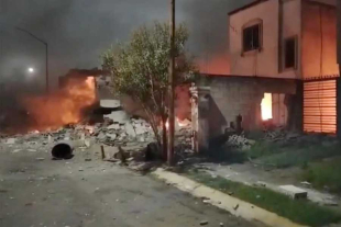Explosión en bodega y viviendas afectadas en Pesquería. Dario Garza | Corresponsal La explosión ocurrió en una presunta bodega de pirotecnia ubicada en la colonia Los Olmos