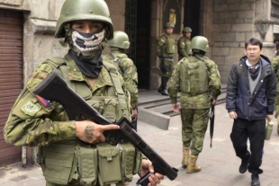 Al menos 10 personas muertas en la ola de violencia en Ecuador