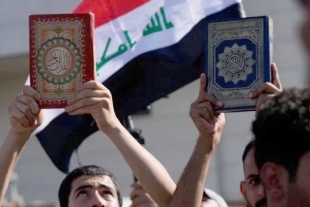 Manifestantes iraquíes incendian la embajada sueca por quema de un Corán