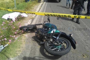 Derrapa en su motocicleta y muere en Almoloya de Juárez