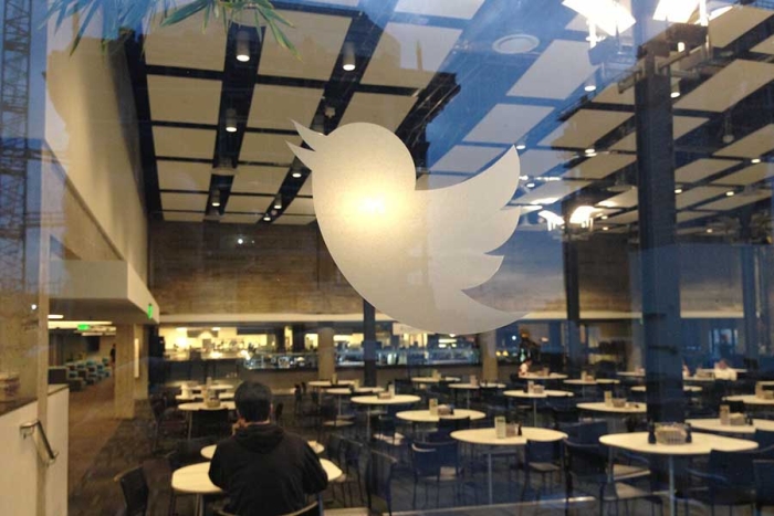 Twitter subasta equipo de oficinas en San Francisco