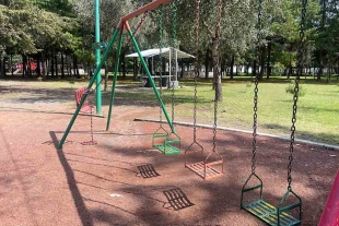 Necesario reparar juegos infantiles en Parque Vicente Guerrero