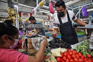 Inflación se moderó en febrero; llega a 7.62% anual