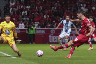 La lesión de Alexis Vega al 75’ enfrió el cierre del partido.
