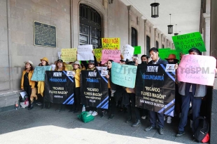 Profesores exigen pagos y reconocimiento del Gobierno mexiquense