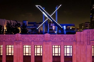 Retiran la “X” luminosa de la sede en San Francisco tras quejas