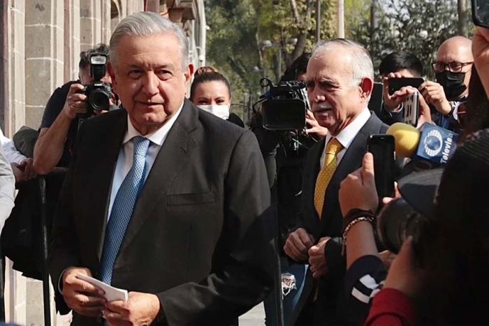 AMLO se reúne con empresarios de las grandes firmas