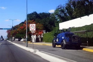 Policía de élite de Tamaulipas resguarda a Cabeza de Vaca