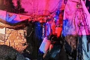 Elementos de seguridad municipal se encargaron de acordonar el área para permitir los trabajos de investigación