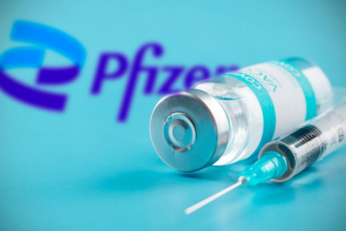 Solicitará Pfizer autorización para refuerzo de su vacuna contra Covid