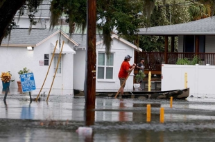 Idalia toca tierra en Florida como huracán categoría 3