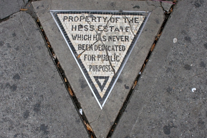 El triángulo de Hess, la propiedad privada más pequeña del mundo