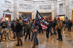 Simpatizantes de Trump irrumpen en el Capitolio