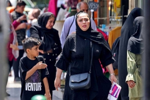 Irán declara dos días festivos por ola de calor