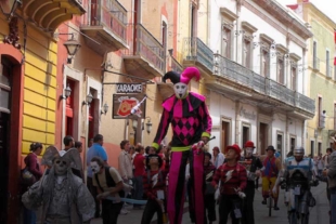 Festival Cervantino apuesta por la nostalgia para celebrar 50 años de historia