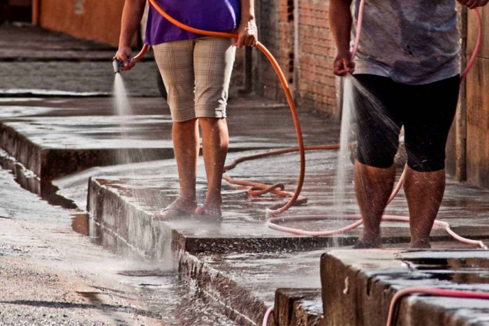 Aplicarán sanciones por desperdiciar agua en Toluca