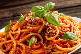 Disfruta de un delicioso espagueti a la boloñesa con esta receta