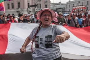 Casi un tercio de Perú protesta para exigir la renuncia de la presidenta