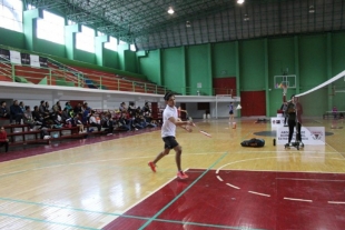 Badmintonistas mexiquenses tratan de no perder ritmo durante confinamiento
