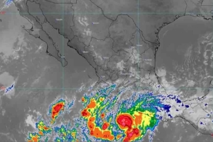 Alerta en Puerto Vallarta y Mazatlán: se espera que la tormenta Roslyn toque tierra como huracán