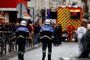 Tres muertos y tres heridos en tiroteo en el centro de París