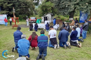 Con misa, despiden a víctimas del accidente en la México-Toluca