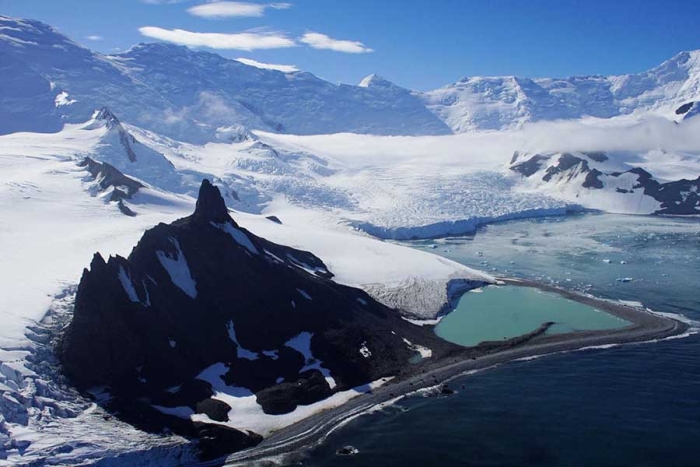 El hielo antártico ya mide 2.6 millones de kilómetros cuadrados menos que hace cuatro décadas