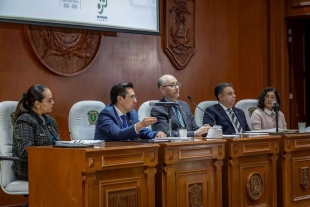 El órgano colegiado aprobó la creación de la Maestría en Inteligencia Artificial Aplicada