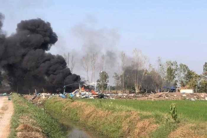 Explota fábrica de fuegos artificiales en Tailandia; deja 23 muertos
