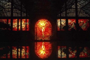 Celebra los 40 años del Cosmovitral con estos datos curiosos
