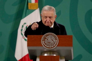 Pide AMLO a los ciudadanos organizar revocación del mandato