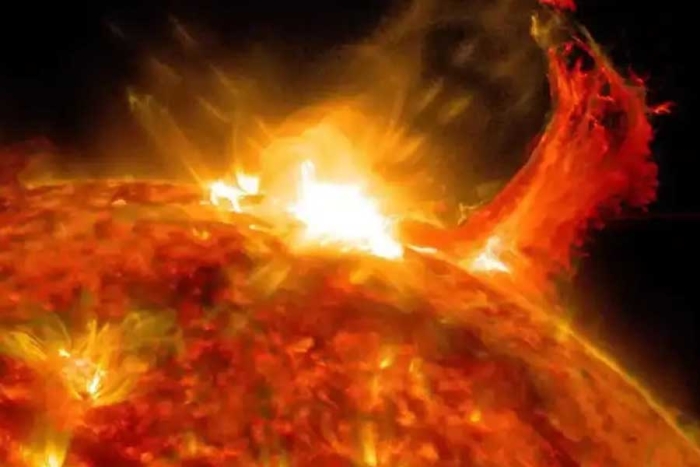Tormenta solar &quot;caníbal&quot; impactara hoy la Tierra y podría afectar las comunicaciones
