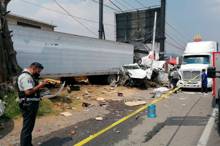 Comerciantes piden evitar tránsito pesado por la México-Toluca