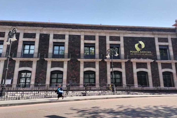 Alejandro Gómez Sánchez, quien lideraba en los primeros cortes, ha ido descendiendo en la tabla de votación
