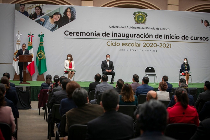 Presupuesto de UAEM para becas creció 21 mdp: Alfredo Barrera