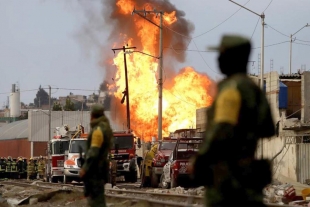 Permanecen hospitalizadas 14 personas tras explosión  de gasoducto en Puebla