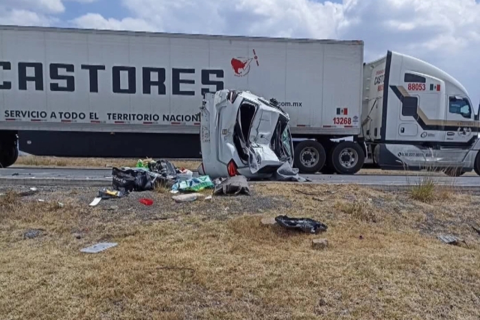 Automovilistas que transitaban por la zona fueron testigos del accidente