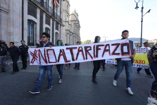 Estudiantes, los más afectados con el tarifazo