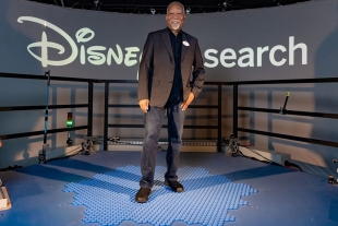 ¡Wow! Disney presenta un “tapete mágico” que arregla los problemas de realidad virtual