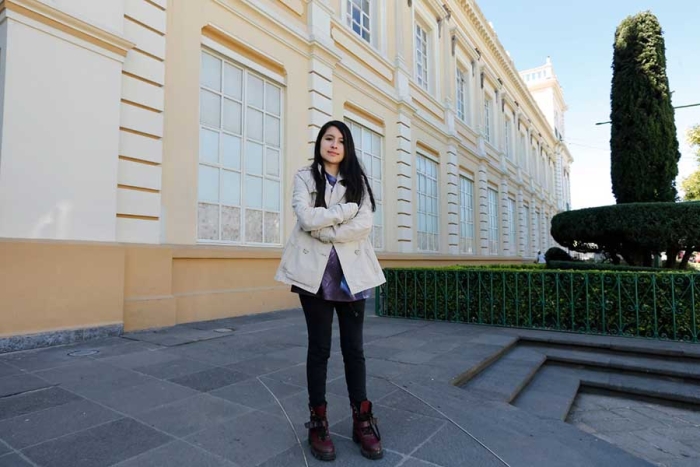 María Cecilia Valdés, estudiante de la UAEMéx, recrea espacios universitarios en realidad virtual